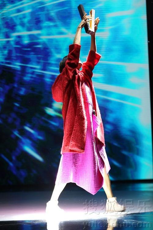 蔡少芬吃瓜事件,真相究竟如何？