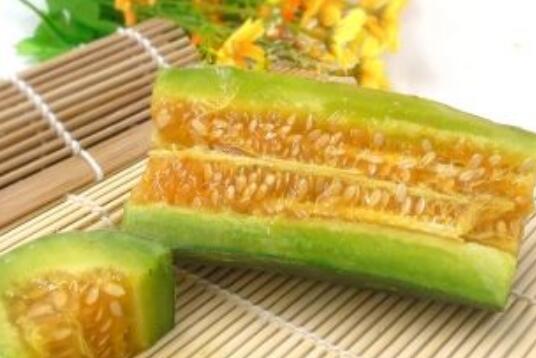 蜗牛吃酥瓜吗怎么吃的