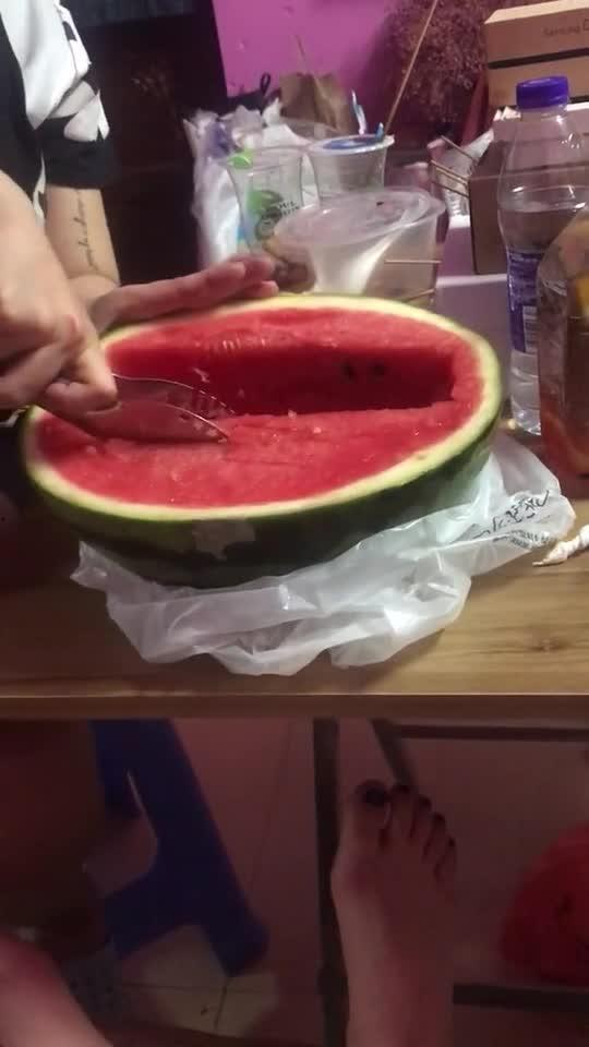 真实吃瓜神器,轻松解锁美食新境界